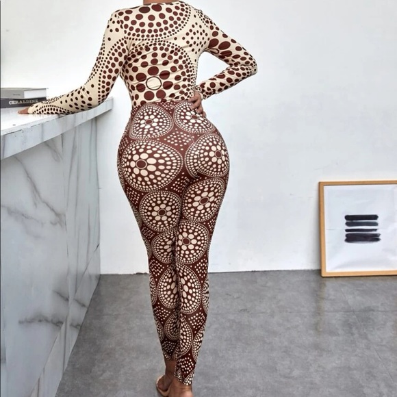 2 Piece Print Set - Picture 2 of 5